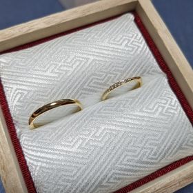 【TOMOE(トモエ)の口コミ】 デザイン、指輪ひとつひとつへの意味や想いに素敵なだなぁと考えさせられ…