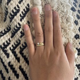 【CRAFY(クラフィ)の口コミ】 デザイン、ブランドより楽しい思い出作れたらいいなと思い探していたら、…