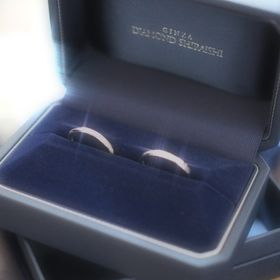 【銀座ダイヤモンドシライシの口コミ】 ダイヤモンドが沢山入っている少し個性的なデザインの指輪が欲しかったの…