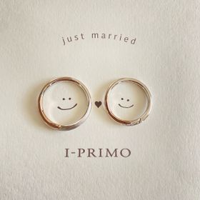【アイプリモ(I-PRIMO)の口コミ】 コンビの指輪を探していたので、こちらに決めました。少しブラウン寄りの…