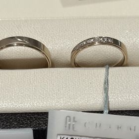 【CHARMY(チャーミー)の口コミ】 プラチナも金もどうかなぁと悩んでいたため、ハニーイエローゴールドとい…