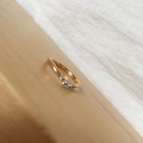 【Foulason(フレゾン)の口コミ】 本当は下見だけしてみようと主人と話していたのですが、本物の指輪ん目の…