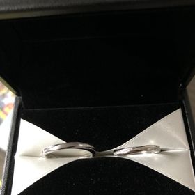 【エクセルコダイヤモンド(EXELCO DIAMOND)の口コミ】 2人で同じデザインで気に入ったデザインだったから。
ブランドイメージも…