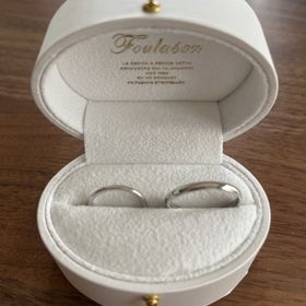 【Foulason(フレゾン)の口コミ】 素材がプラチナであること
シンプルで長くつけられそうなデザインであるこ…
