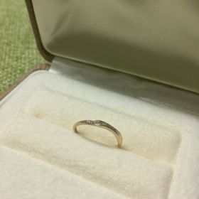 【A・D・A(エー・ディー・エー)の口コミ】 ある意味一目惚れでした。色んなタイプの指輪を見せて頂きましたが、気に…