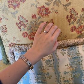 【銀座ダイヤモンドシライシの口コミ】 事前に結婚の意思は伝えていた、婚約者と二人で婚約指輪を見に行きました…