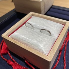 【TOMOE(トモエ)の口コミ】 シンプルなデザインでマッド加工ができるところで選びました。
職人が手作…