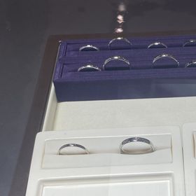 【俄(にわか)の口コミ】 シンプルですが、クオリティが高く、自分に合った指輪が選べる点がとても…