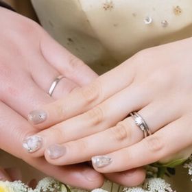 【ジュエリーツツミ(JEWELRY TSUTSUMI)の口コミ】 頂いた婚約指輪がとてもお気に入りだったため、常に着用したいと考えシン…