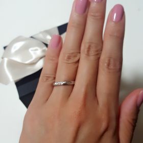 【エクセルコダイヤモンド(EXELCO DIAMOND)の口コミ】 他のブランドもみて検討しましたが同じようなデザインでも不必要に分厚く…