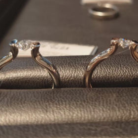 【NIESSING(ニーシング)の口コミ】 最初見た時には石座が無い状態でどうやってダイヤを止めているのか不思議…