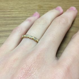 【シャネル(CHANEL)の口コミ】 店舗に行く前にまずは、インターネットで色々探しました。
王道なブランド…