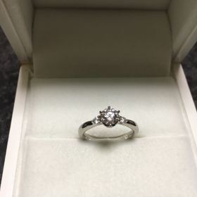 【ギンザタナカブライダル(GINZA TANAKA BRIDAL)の口コミ】 ダイヤの大きさ、デザイン、値段が総合的に良かった銀座田中ブライダルで…