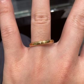 【ラザール ダイヤモンド(LAZARE DIAMOND)の口コミ】 ゴールドの質感も、プラチナの雰囲気もとても良く、目を引く指輪ばかりで…