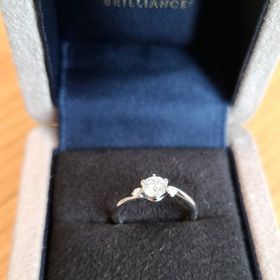 【BRILLIANCE+(ブリリアンスプラス)の口コミ】 ダイヤモンドだけ渡してプロポーズがしたかったので、ダイヤモンドだけ購…