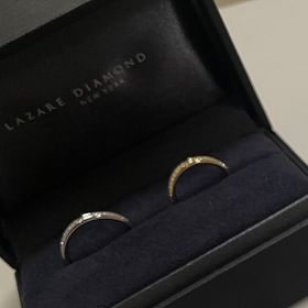 【ラザール ダイヤモンド(LAZARE DIAMOND)の口コミ】 指輪のデザインがとても素敵だったのと、ダイヤの輝きが綺麗なところに惹…