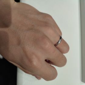 【アイプリモ(I-PRIMO)の口コミ】 シンプルなデザインの結婚指輪を探していましたが、あまりにシンプルなも…