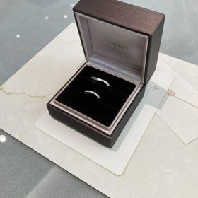 【アイプリモ(I-PRIMO)の口コミ】 試着した瞬間にとても良いなと思いました。
その後に他の指輪やブランドな…