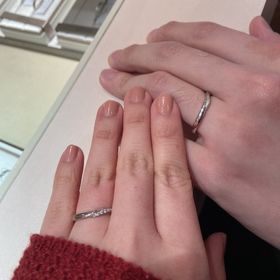 【アイプリモ(I-PRIMO)の口コミ】 結婚指輪はシンプルなイメージでしたが、こちらの指輪を見てからダイヤが…