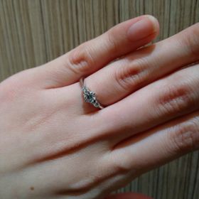 【la ape(ラ・アーペ)】の口コミ ダイヤでプロポーズをして頂いたので、後日デザインを決めにいきました。シ...