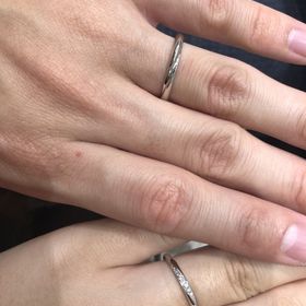 【銀座ダイヤモンドシライシの口コミ】 デザインと価格、アフターサービスを優先に
指輪選びをしていました。

ま…