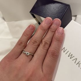 【俄(にわか)の口コミ】 デザインと、価格や、俄の指輪一つ一つにある名前の由来などがとても素敵…