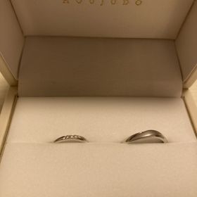 【宝寿堂(ほうじゅどう)の口コミ】 プロポーズの際に、宝寿堂の婚約ネックレスをいただき、友人と比べても明…