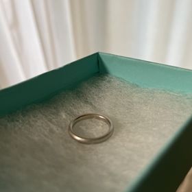 【ティファニー(Tiffany & Co.)の口コミ】 シンプルでプラチナ素材であるもの、歳をとっても違和感なく使うことがで…