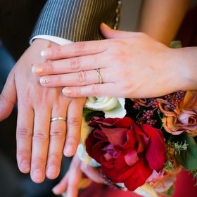 【俄(にわか)の口コミ】 どれも洗練されたデザインでかなり迷いましたが、こちらのリングはとにか…