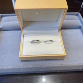 【ケイウノ ブライダル(K.UNO BRIDAL)の口コミ】 ミル打ちの指輪を探していたところこちらの指輪を見つけました。デザイン…