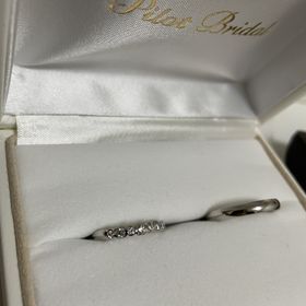 【PILOT BRIDAL(パイロットブライダル)の口コミ】 一目惚れした指輪でした。価格は少し予算より高かったのですが、やっぱり…