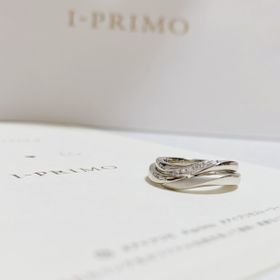 【アイプリモ(I-PRIMO)の口コミ】 シンプルでありながらおしゃれさ華やかさもあり永く身につけるものとして…