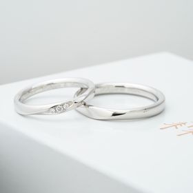 【THREE TREES(スリーツリーズ)の口コミ】 指輪のデザインが定まらないままお店にお伺いしたところ、オーナーさんが…