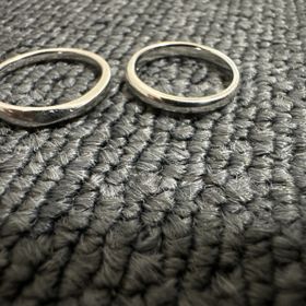 【ROYAL ASSCHER(ロイヤル・アッシャー)の口コミ】 夫婦共に理想としていた指輪の形とマッチしており、その時点でほぼ購入は…