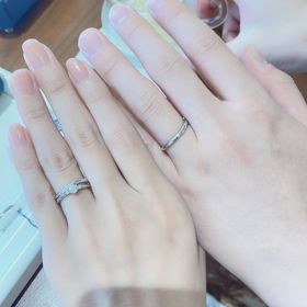 【FOREVERMARK(フォーエバーマーク)】の口コミ 婚約指輪はダイヤがある方が良いと思いダイヤの指輪を買いました。彼女さん...