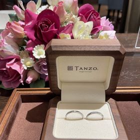 【TANZO.(鍛造指輪)の口コミ】 デザインがとても素敵なのと、強度にこだわっておられるので、とても安心…