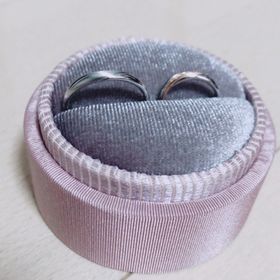 【LOVE NOTESの口コミ】 いろいろなデザインがある中で、たくさん見て悩みましたが、２人ともいち…