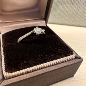 【アイプリモ(I-PRIMO)の口コミ】 最初は指輪のこと、ダイヤモンドのこと知らないことばかりでしたが沢山の…