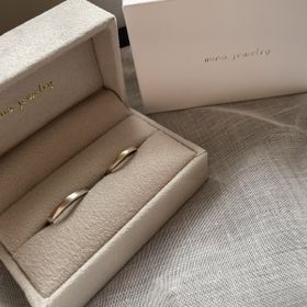 【mina.jewelry(ミナジュエリー)の口コミ】 多様性のあるデザインの中から自分たちで1から決めていく個性的なオーダー…