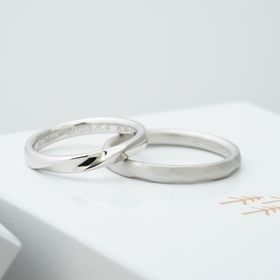 【THREE TREES(スリーツリーズ)の口コミ】 思い出に残るよう手作りの指輪に憧れを抱き、調べていたところTHREETREES…