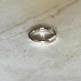 【ラザール ダイヤモンド(LAZARE DIAMOND)の口コミ】 思いつく限りのブランドを検索し、価格帯とデザイン性等含め、三大カッタ…