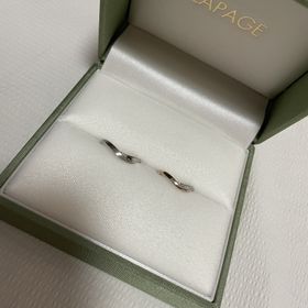 【LAPAGE(ラパージュ)の口コミ】 ウェーブデザインのリングを探していて、こちらを店員さんに勧めていただ…