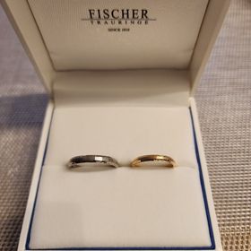 【FISCHER(フィッシャー)の口コミ】 シンプルで飽きのこないものを探していて、素材やデザインもオーダーでき…