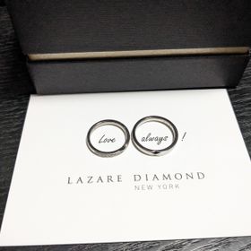 【ラザール ダイヤモンド(LAZARE DIAMOND)の口コミ】 婚約指輪のデザインと合わせる様に、ハーフエタニティにしました！重ね付…