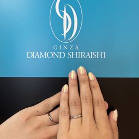 【銀座ダイヤモンドシライシの口コミ】 デザインに迷っていたところ、いろんな種類の中から、好みのデザインを見…