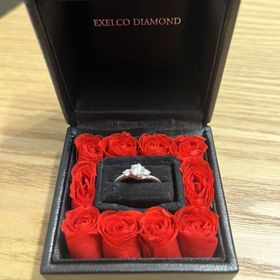 【エクセルコダイヤモンド(EXELCO DIAMOND)の口コミ】 ダイアモンドの品質が良く、こだわりを感じられました。
またデザインも豊…