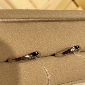 【ギンザタナカブライダル(GINZA TANAKA BRIDAL)の口コミ】 一粒ダイヤをつけても思ったより価格は安めでした。シンプルなもの、S字、…