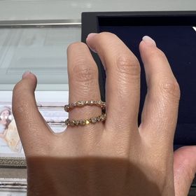 【BIJOUPIKO(ビジュピコ)の口コミ】 カタログを見て気になるものをスタッフさんに伝えると可愛いものからシン…