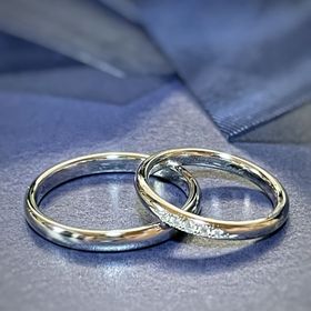 【銀座ダイヤモンドシライシの口コミ】 自分の手に似合っていて普段使いできるものを選びました。

たくさんのデ…