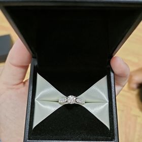 【エクセルコダイヤモンド(EXELCO DIAMOND)の口コミ】 いろいろなお店を見て回りましたが、予算とほしいダイヤモンドがあったの…